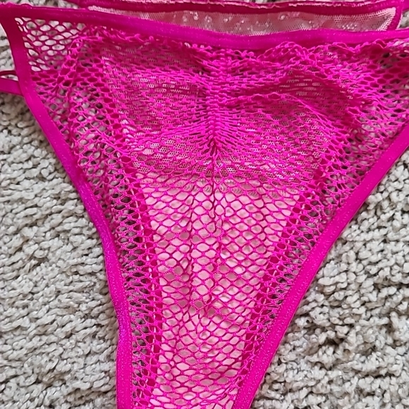 NWOT Victoria's Secret Pink Lace Netting Itsy Mini - Picture 6 of 11